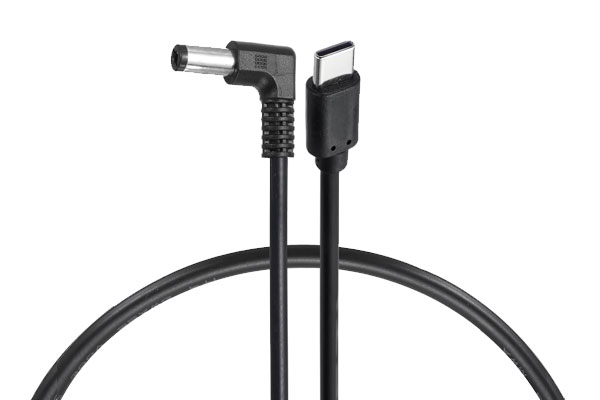 電源ケーブル