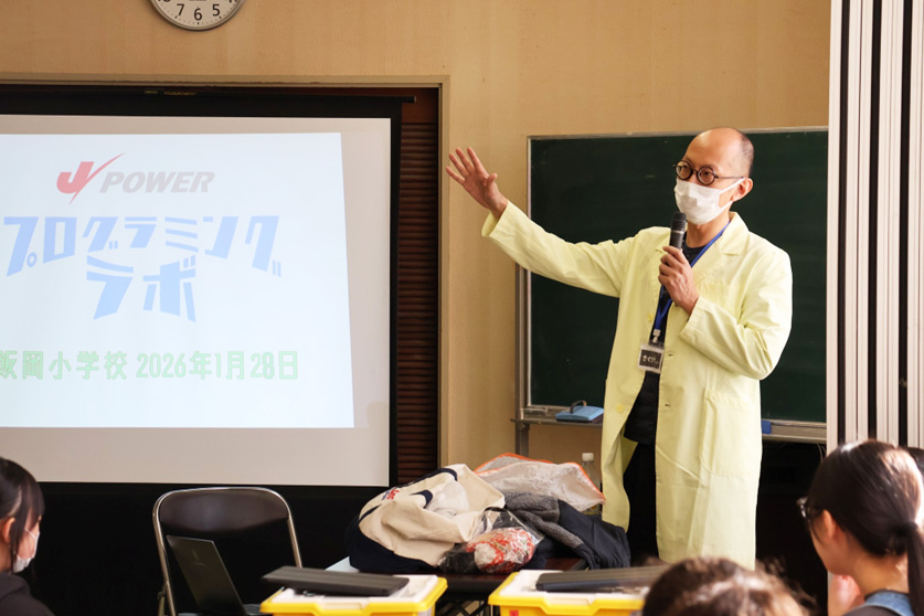 地域貢献イベント「プログラミング・ラボ」西条市の様子